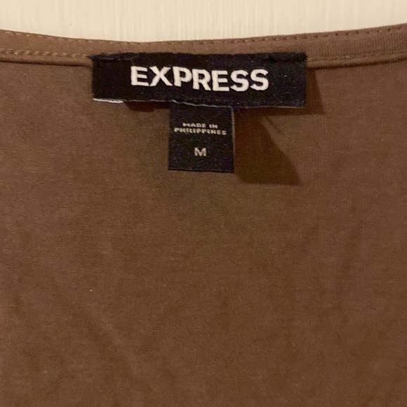 NWOT Express Scallop Neck Top - Picture 2 of 4